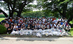 Tokyo Plant Honored by Governor for Its Harmonious Coexistence with the Local Community